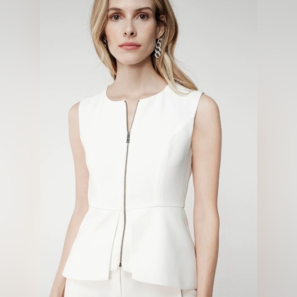 NWT BCBG Abrielle top